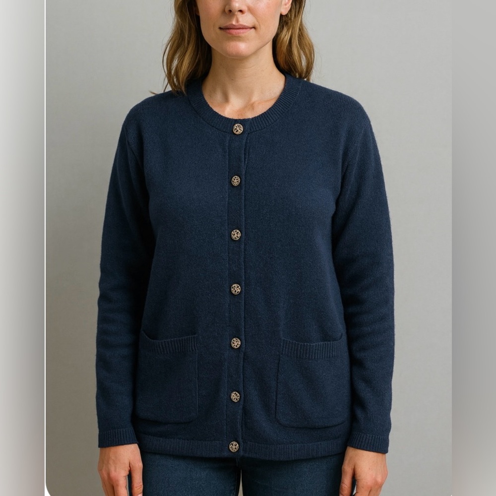 Vintage Laura Ashley Women’s Cardigan Sweater 100% New Wool Navy Size Medium